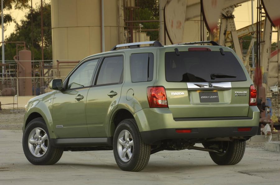  Mazda Tribute 2008 года  (фото 17 из 21)